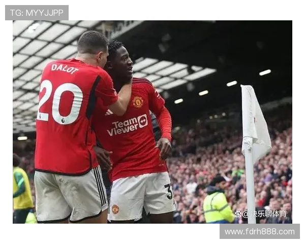 凯尔凯兹在安菲尔德连线进球琼斯感慨享受比赛氛围